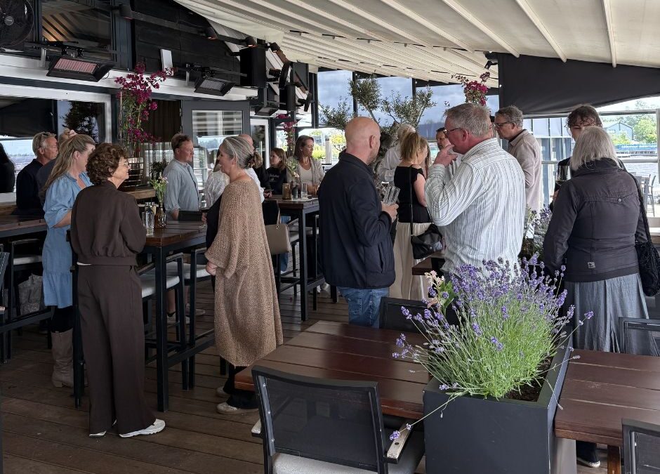 Nieuw Ondernemend Aalsmeer 1 Een terugblik op een energieke NOA Zomerborrel