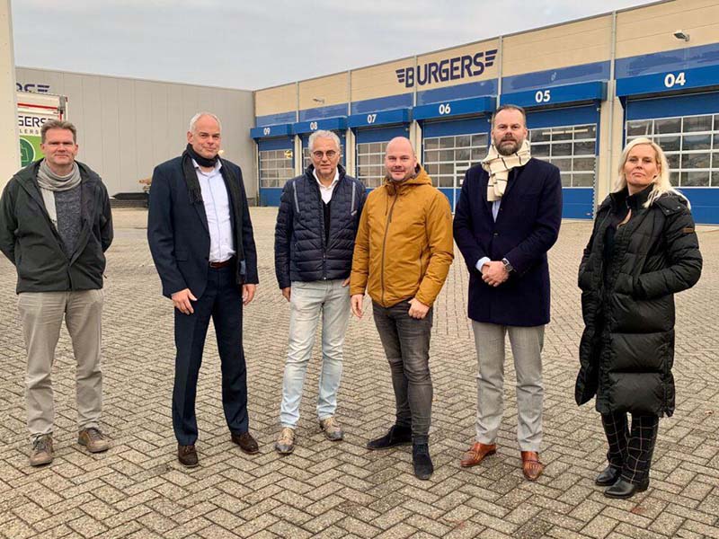 Nieuw-Ondernemend-Aalsmeer-bedrijfsbezoek-Burgers-Carrosserie-800×600 Nieuw-Ondernemend-Aalsmeer-bedrijfsbezoek-Burgers-Carrosserie-800x600