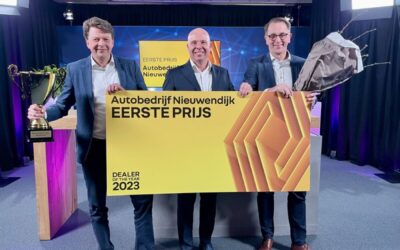Actueel 10 Renault Nieuwendijk is ‘Dealer of the Year 2023’